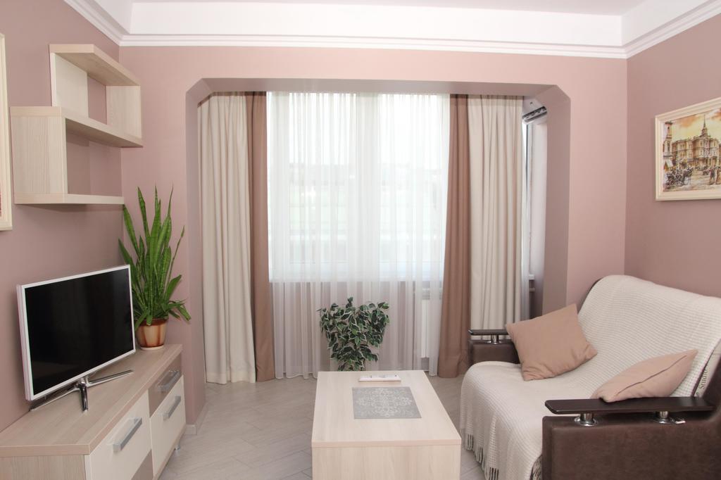 Apartment Obolonskiy Prospekt 31 Kiev Buitenkant foto